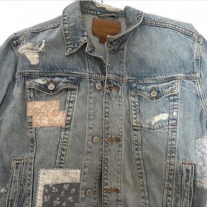 American Eagle patched denim jacket